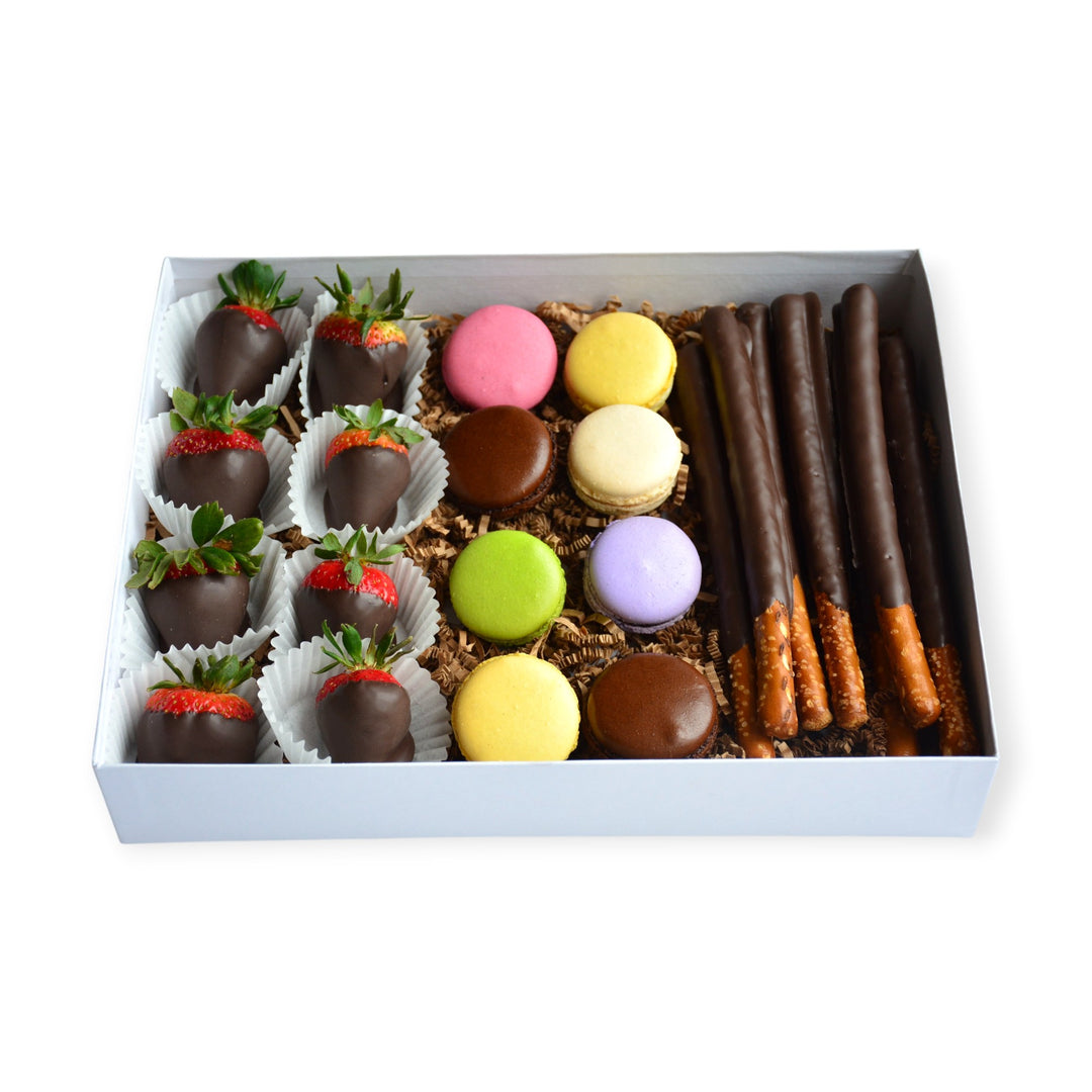 MACARON & CHOCOLATE DIPPED PRETZEL BOX
