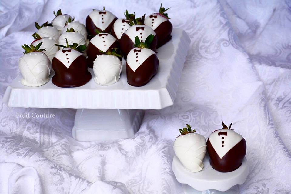 BRIDE & GROOM BERRIES